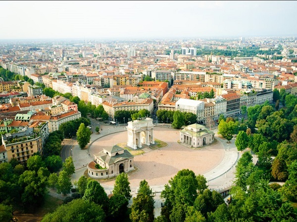 Milan-Ý